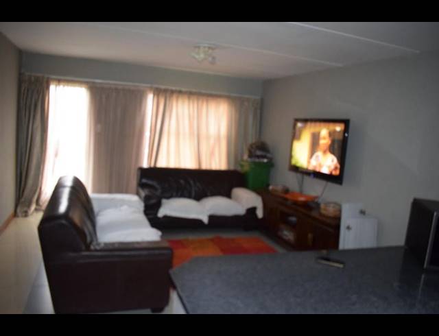 3 BEDROOM TOWNHOUSE FOR SALE IN LYNDHURST